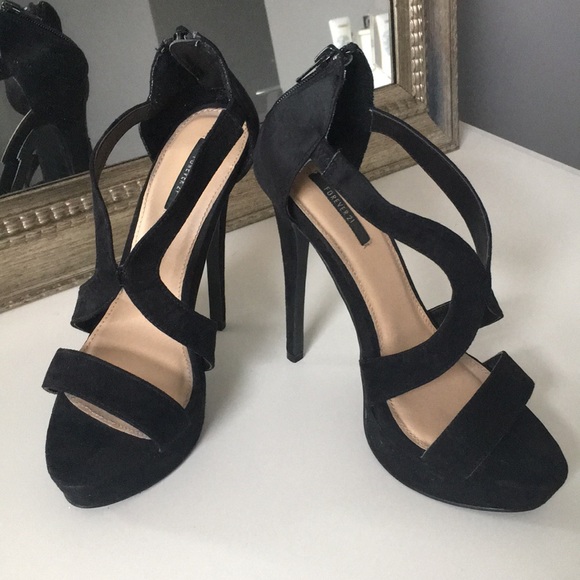 Forever 21 | Shoes | Forever 2 Black Heels | Poshmark